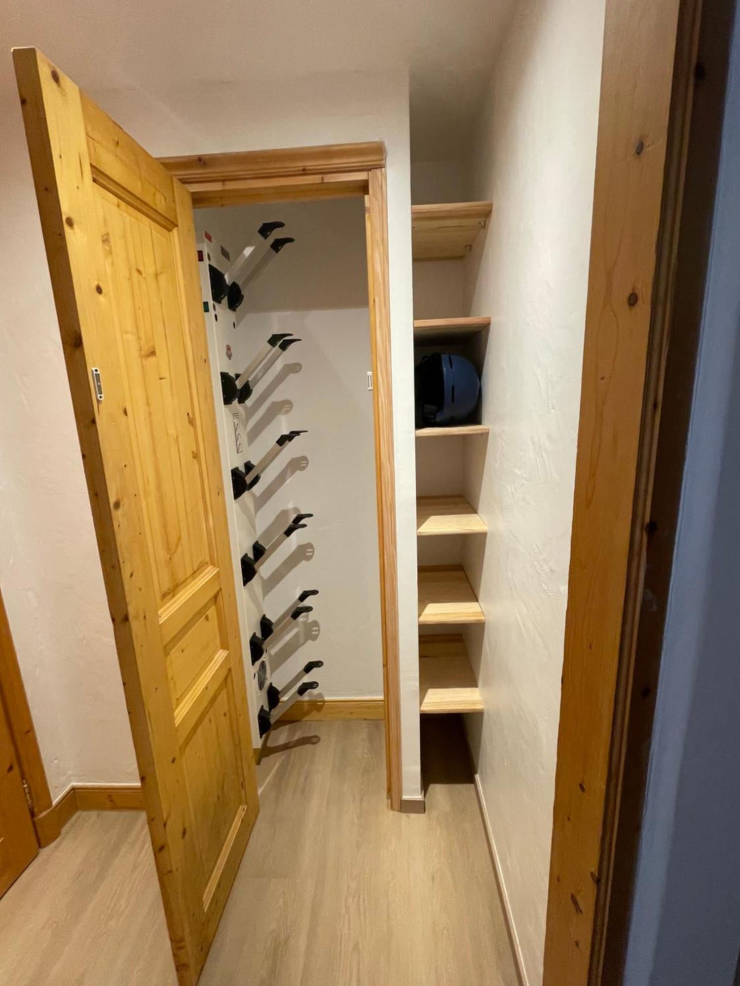 Meribel Centre La Chaudanne, Real Ski In And Out, 3 Bedrooms 2 Bathrooms Newly Renovated, Chalet L'Eperviere מראה חיצוני תמונה